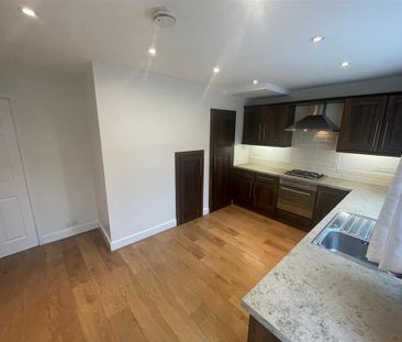 Linden Road, Barton Under Needwood, BURTON-ON-TRENT - Photo 6