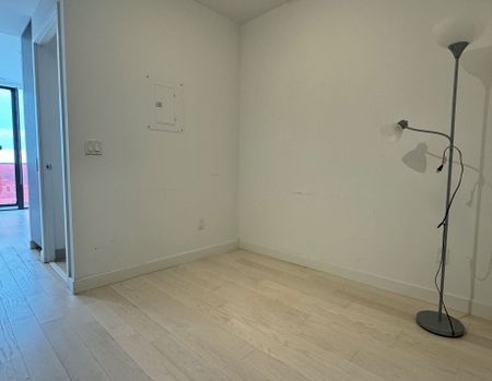 For Lease - 215 Queen Street Unit# 2502, Toronto, Ontario - Photo 2