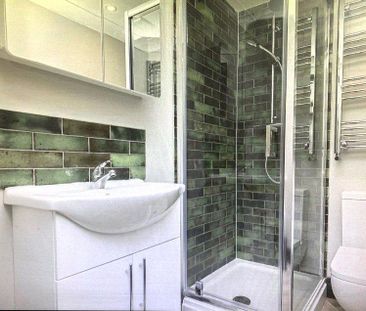 1 bedroom in a house share to rent - Photo 6