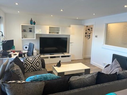 53 St Johns Wharf, 1-3 Laganbank Road, Belfast, BT1 3LT - Photo 1