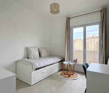 Location Appartement 2 pièces 43m² MARSEILLE 2ème - Photo 2