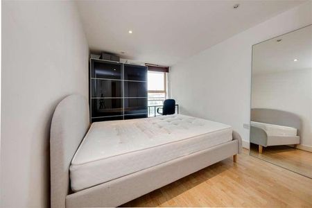 Galaxy Building, Canary Wharf, E14 - Photo 4