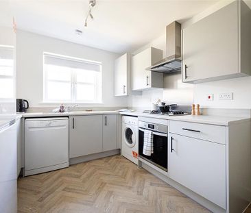 4 bedroom terraced house to rent - Photo 2