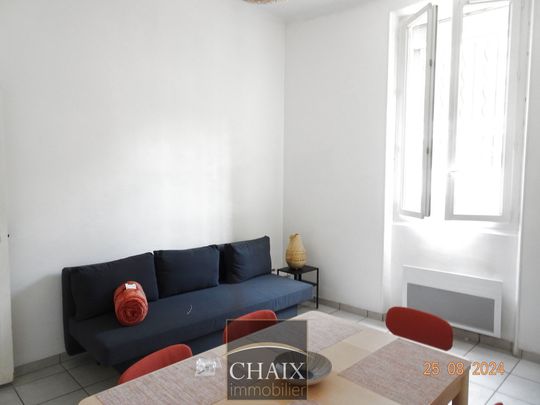 Appartement 3 pièces 69m2 MARSEILLE 5EME 1 105 euros - Photo 1