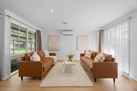 Light-Filled Family Classic with Generous Comfort - Photo 4