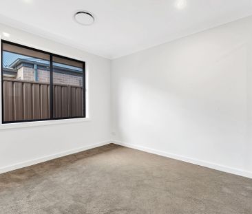 4 Bedroom Home - Photo 3