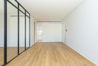 1 Bedroom Apartment with a view, Largo do Rato, Lisboa