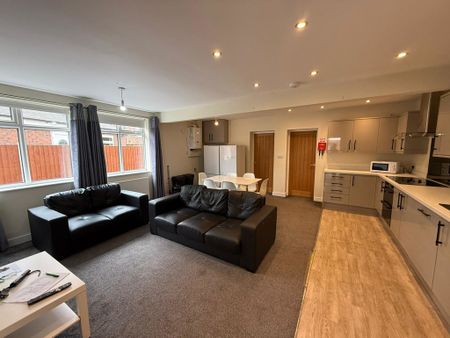 Melrosegate, Heworth - P1065 - Photo 3