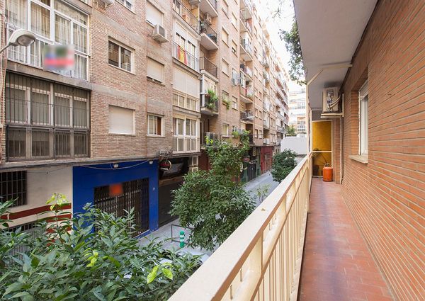 Flat - Granada (Camino de ronda)