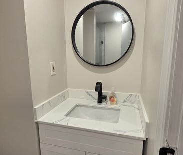 For Lease - 168 Observatory Lane, Richmond Hill, Ontario - Photo 6