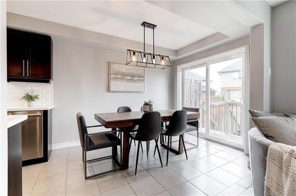 For Lease - 172 Westbank Trail, Hamilton, Ontario - Photo 1