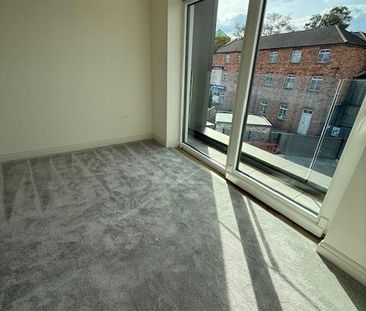4 bedroom townhouse to rent - Photo 6