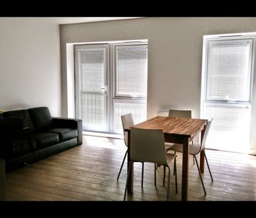 2 Bed Flat, High Road Leyton, E10 - Photo 2