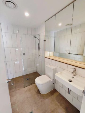 3 bed 2 bath-317 - Photo 5