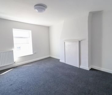 3 bedroom maisonette to rent - Photo 6
