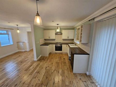 Bishopston Road, Caerau, Cardiff, CF5 - Photo 5