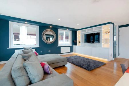 4 Bed, Apartment - Photo 3