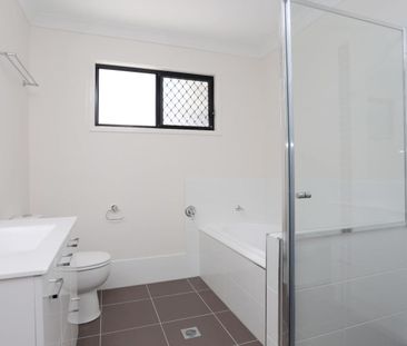 Two Storey Three Bedroom Duplex - Photo 3