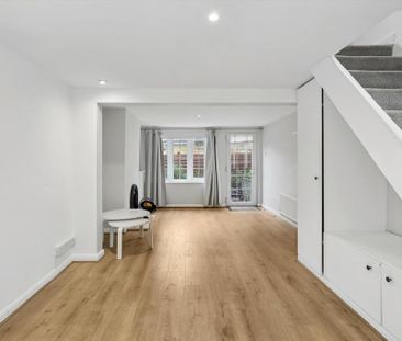 2 bedroom terraced house to rent - Photo 1