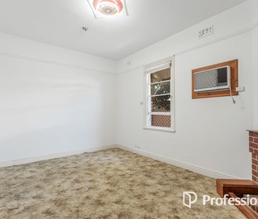 Great Location - 3 Bedroom Home in North Perth - Photo 3