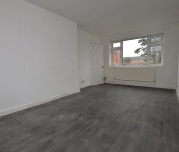 2 bedroom townhouse to rent - Photo 2