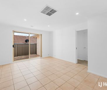 2/98 Lampard Circuit, Bruce ACT, Belconnen - Photo 4