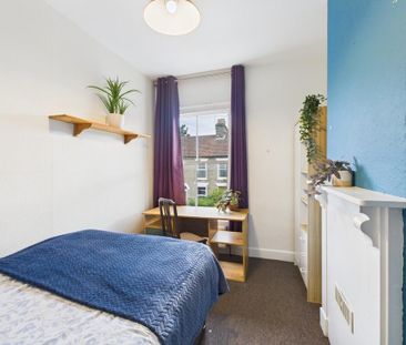 1 bedroom in a house share to rent - Photo 5