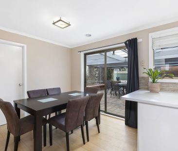 120 Warrina Drive, Delacombe - Photo 3