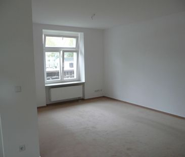 +++ große 2 Zimmer Wohnung mit Balkon sowie Stellplatz +++ - Photo 1