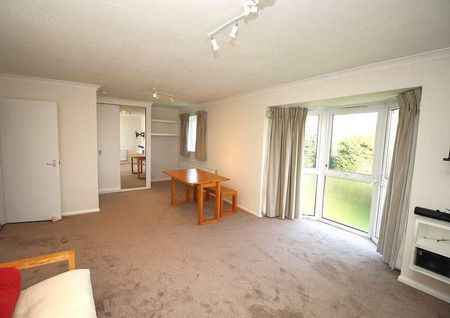 Queens Road, Kingston Upon Thames, KT2 - Photo 4