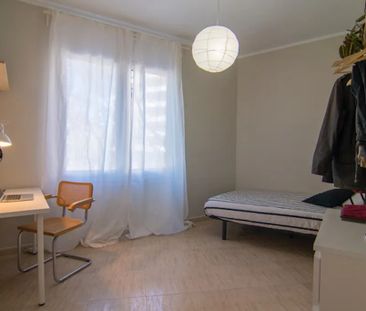 Carrer de la Indústria, Barcelona, Catalonia 08025 - Photo 3