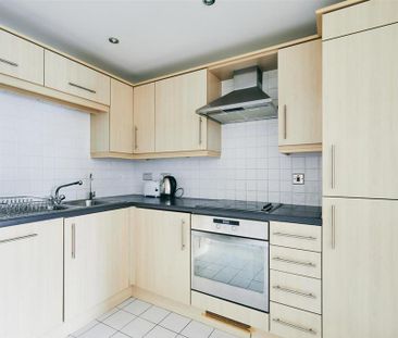 1 bedroom flat to rent - Photo 6
