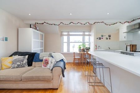 1 Bed Flat, Kilburn, NW6 - Photo 2