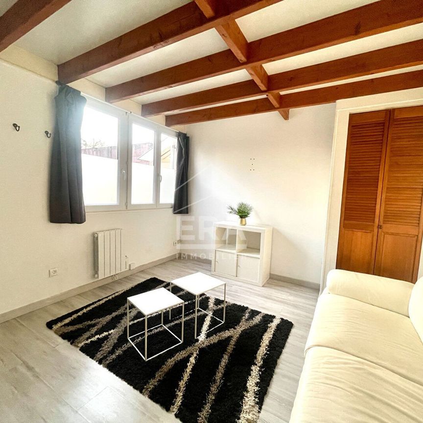 LOCATION : appartement T1 meublé au centre ville de DAMMARIE LES LYS - Photo 1