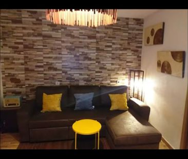 Alquiler de casa o chalet independiente en Calle James Joyce, 19 - Photo 3