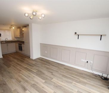 2 bedroom terraced house to rent - Photo 6