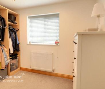 2 bedroom townhouse to rent - Photo 4