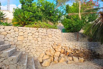 SPACIOUS VILLA FOR RENT FOR LONG TERM INCLUDING SUMMER