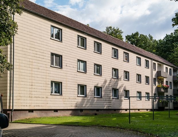 Attraktive 4-Zimmer-Wohnung im Wohltberg mit Balkon und Tageslichtbad - Photo 1