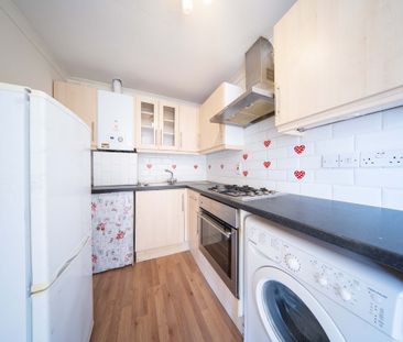 Dames Road, London, E7 - Photo 3