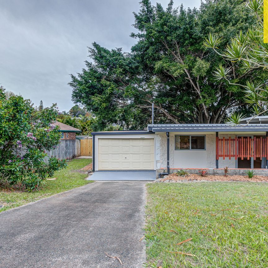 Charming Semi Detached Home - Perfect for Easy Living! - Photo 1