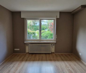 Singles aufgepasst: helle 2-Zimmer-Wohnung mit Einbauküche und Terr... - Foto 6