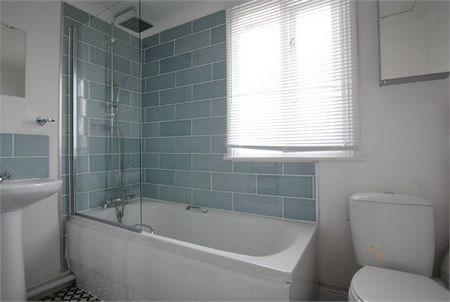 Benson Road, london - Photo 2