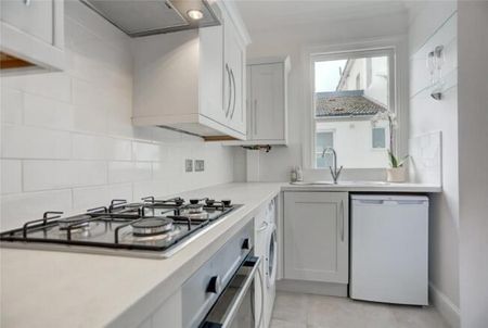 Studio to rent - Photo 3