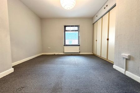 45 Ainsworth Drive, Belfast, BT13 3EJ - Photo 3