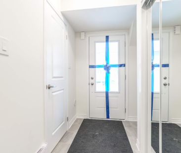 For Lease - 8 Fusilier Drive, Toronto, Ontario - Photo 5