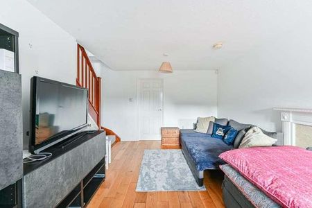 Hither Farm Road, Kidbrooke, SE3 - Photo 2