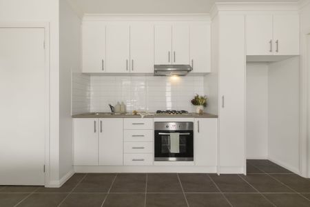 Low maintenance living! - Photo 4