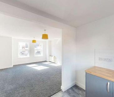 Chorley Road, Westhoughton, BL5 - Photo 3