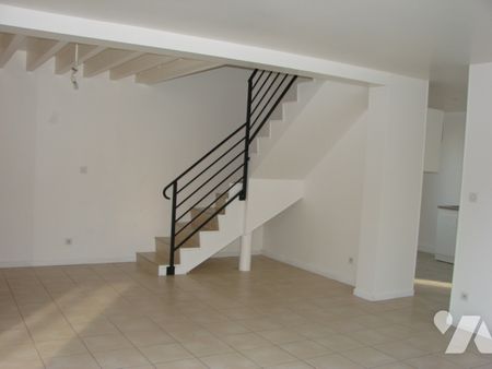 Maison individuelle, 4pp - 87m2 - village à 10mn ROSNY S/S (78200) - Photo 2